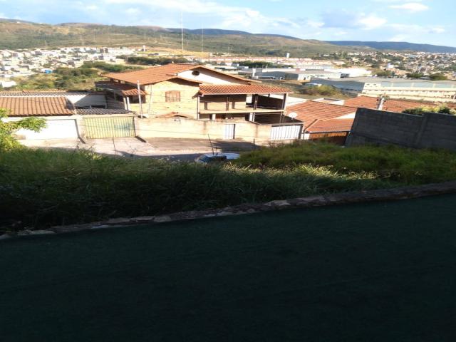 Venda em Novo Santa Cecília (Barreiro) - Belo Horizonte